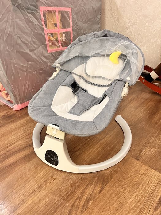 Шезлонг детский.