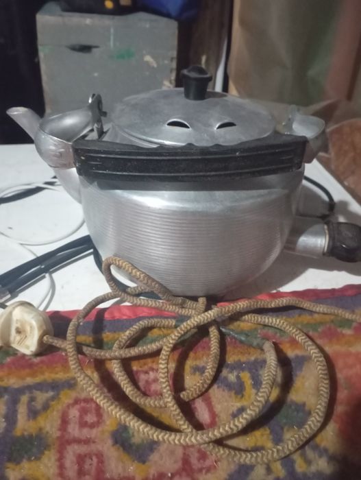 Электрочайник СССР, в отличном состоянии