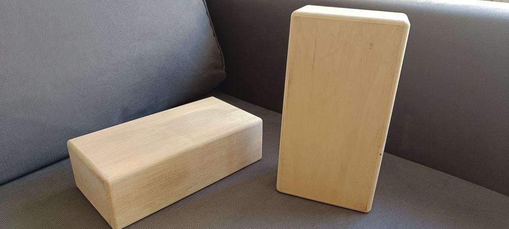 Йога блокчета от масивно дърво