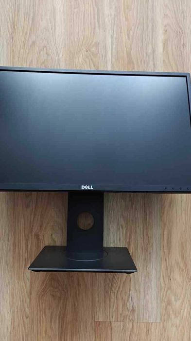 Monitor Dell LED IPS 23.8" P2417H FHD 4xUSB, HD8MI, DisplayPort, Pivot