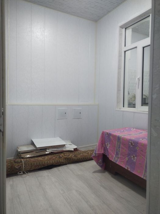 Zangi Ota tumani myassokombinatda Uy sotiladi 2xona