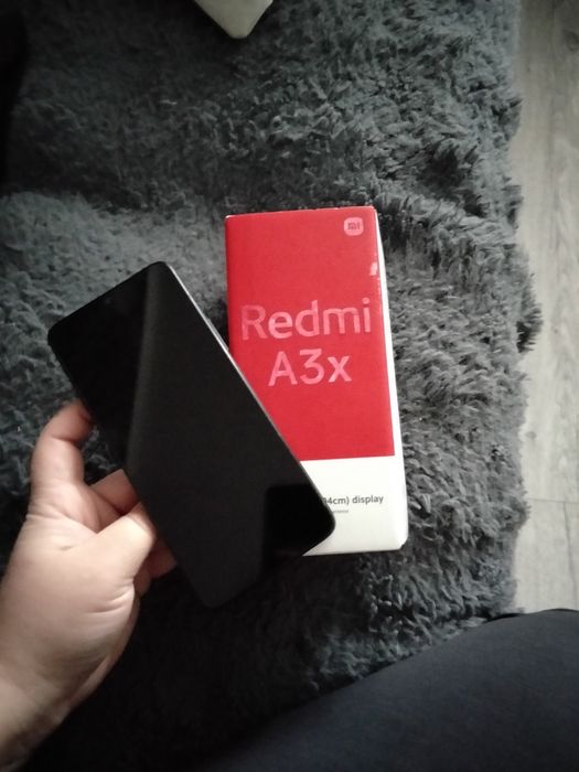 Продается телефон