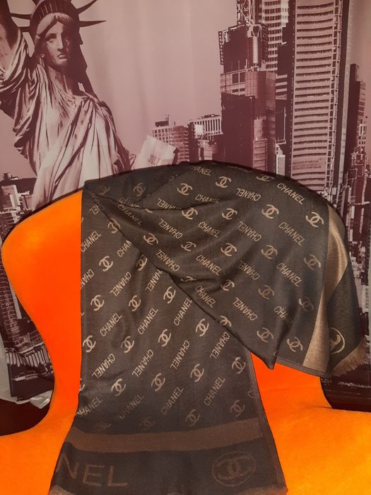 Esarfa/Sal unisex CHANEL