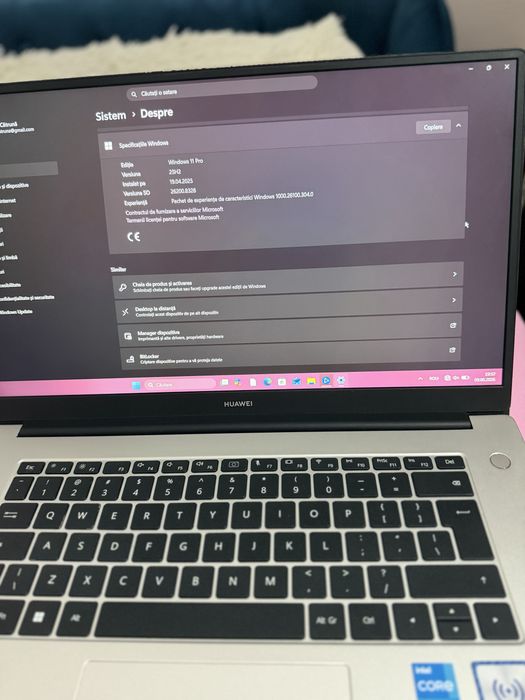 Vand laptop Matebook D15