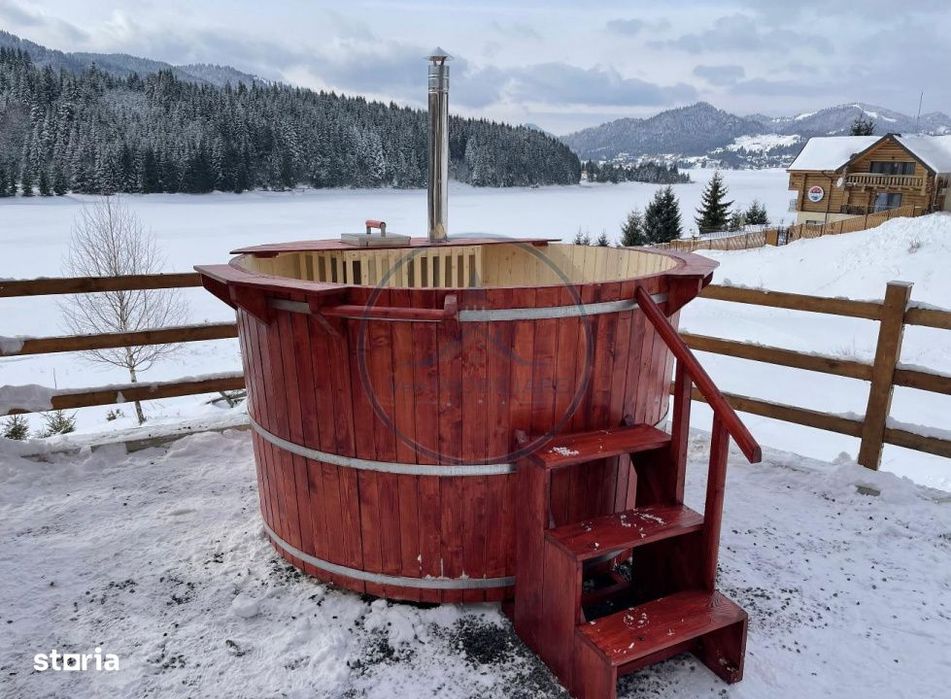Cabana cu accesc la lac, 1400mp teren Colibita