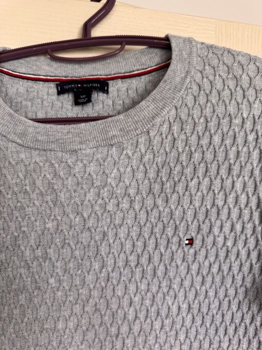 Рокли Guess и Tommy Hilfiger