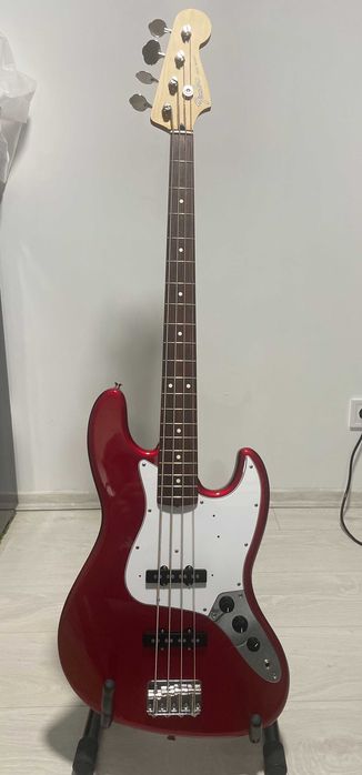 Бас китара Fender Jazz Bass