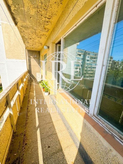 Продава се Четиристаен апартамент в Варна, Владислав Варненчик - 82 кв.м за 745 €/кв.м - Снимка #3