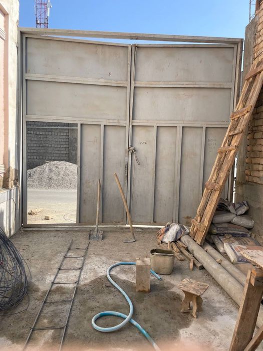 Дарвоза сотилади 2 мм листдан ясалган икки қаватли