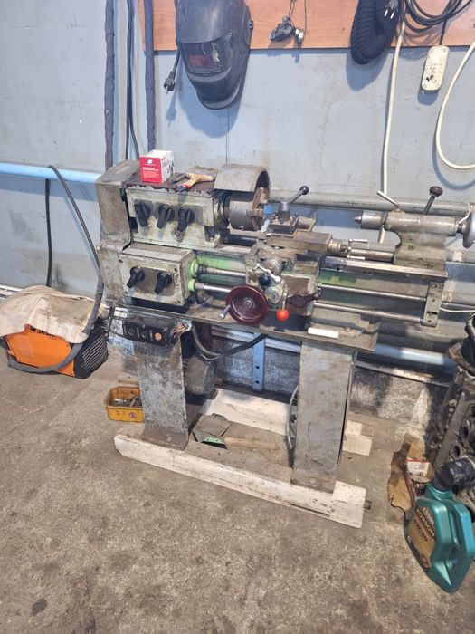 Токарный станок б/у