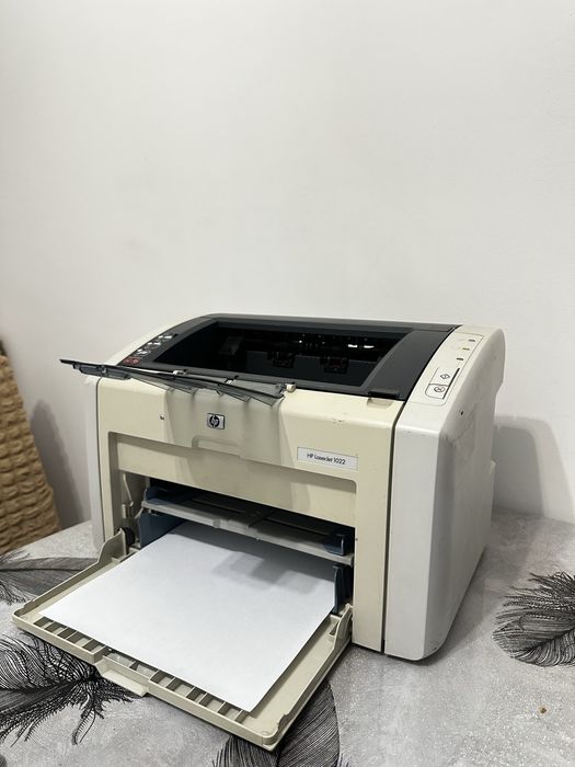 Принтер лазерный HP LaserJet 1022