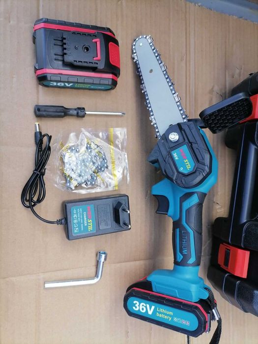 Акумулаторен Трион за Клони WERSTIL 36V 5Ah верижна резачка