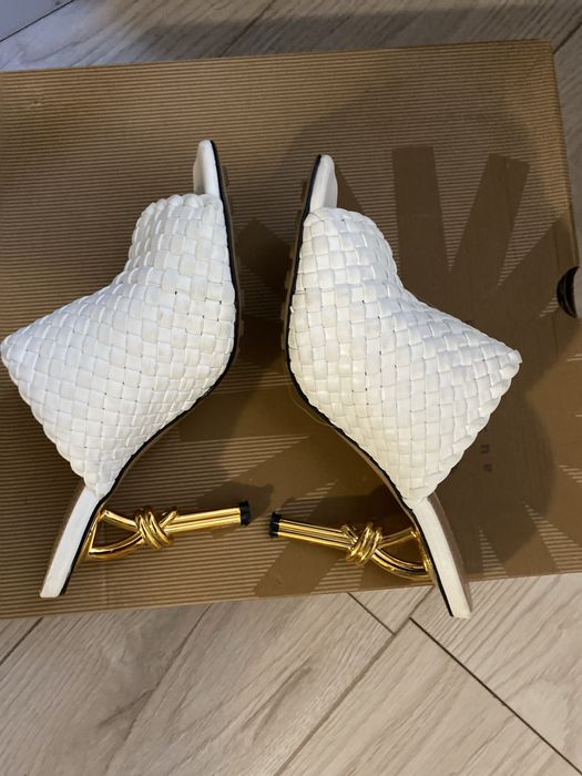 Papuci Bottega noi  !!