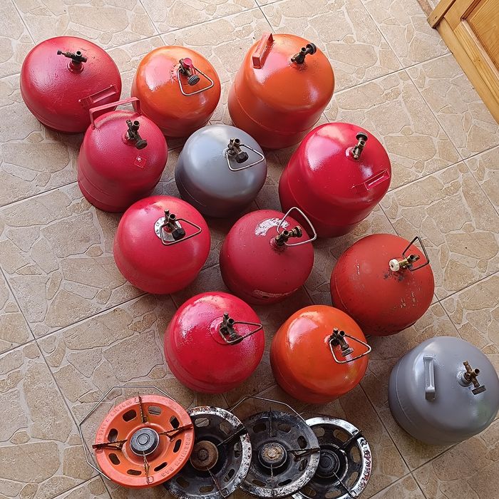 Туристически газови бутилки битова газ