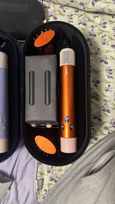 Продам новый Dyson hs05 made in UK