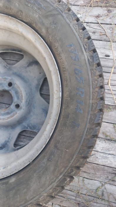 4 колеса с дисками с зимней резиной