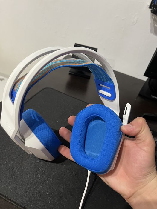 Căști Logitech – Perfect Funcționale (Fără Mufa Jack)