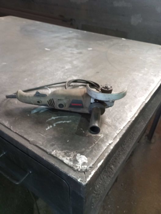 Продам болгарку Краун