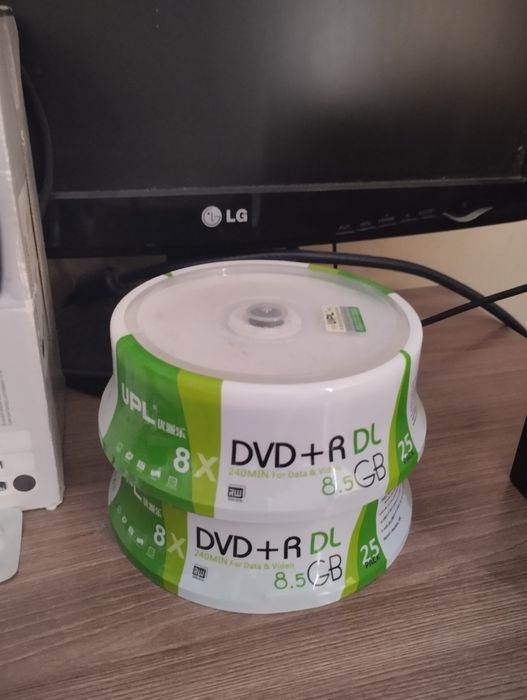 DVD -R DL printable  8.5 GB