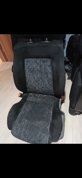 Седалки за passat b3/b4