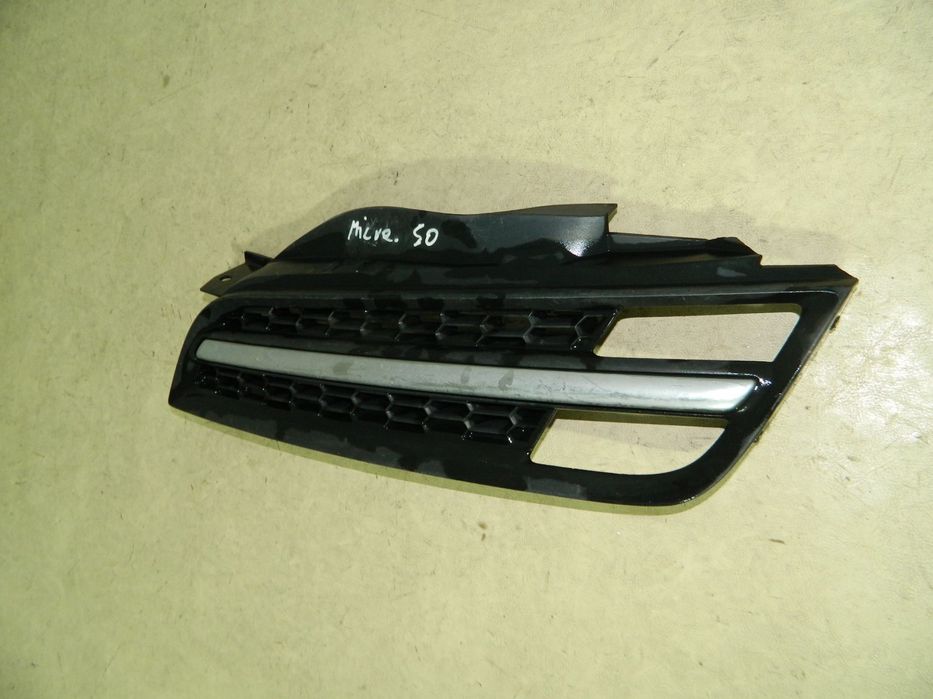 Grila proiector partea stanga Nissan Micra, 2005, 2006, 2007, 2007, 2008,, 62330-BC400