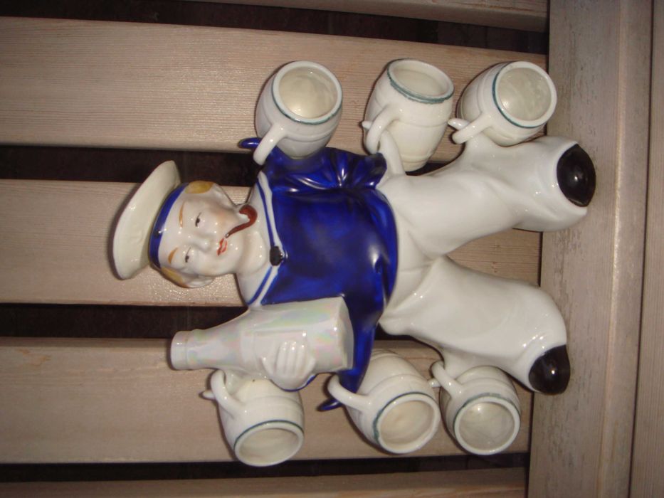 Моряк Фарфор Статуэтка держатель Deutsche Demokrat. Republik ГДР DDR