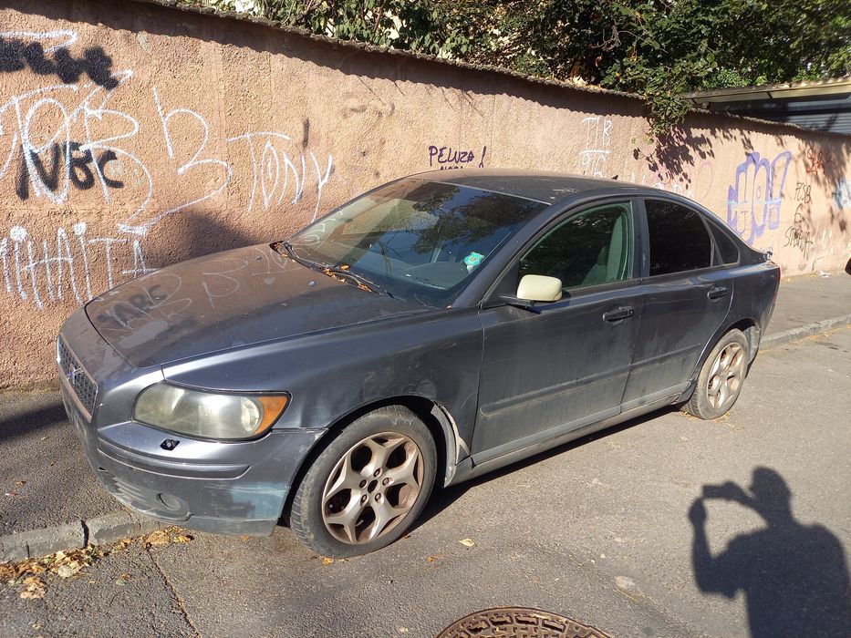 Usa portbagaj fata sau spate Volvo S40