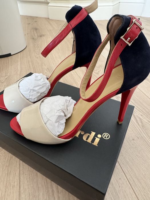 Дамски сандали на ток Massimo Zardi – размер 39 – НОВИ – с кутия