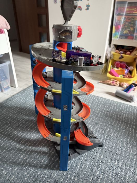 Mega Garage Hot Whells Parcare