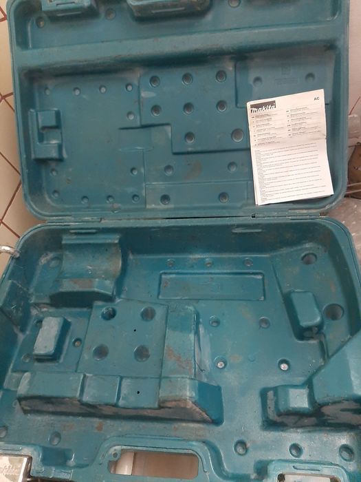 Перфоратори Макита