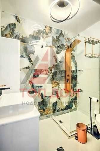 Дава се под наем Тристаен апартамент в Варна, Галата - 150 кв.м за 2500 € - Снимка #8