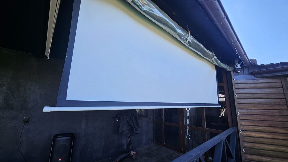Экран для проектора