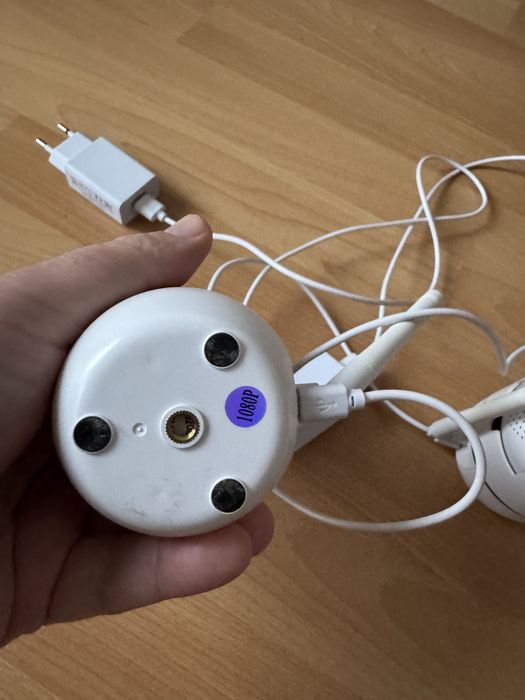 Wifi Камера с двупосочен зук YCC365 Kassaba