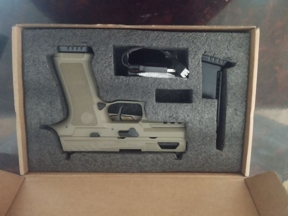 Pistolet sotiladi elekroniy