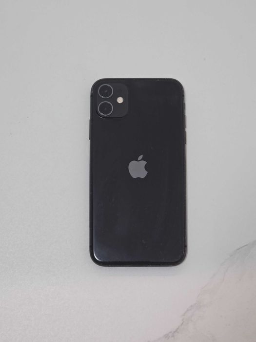 iPhone 11, 64 gb, baterie 100%