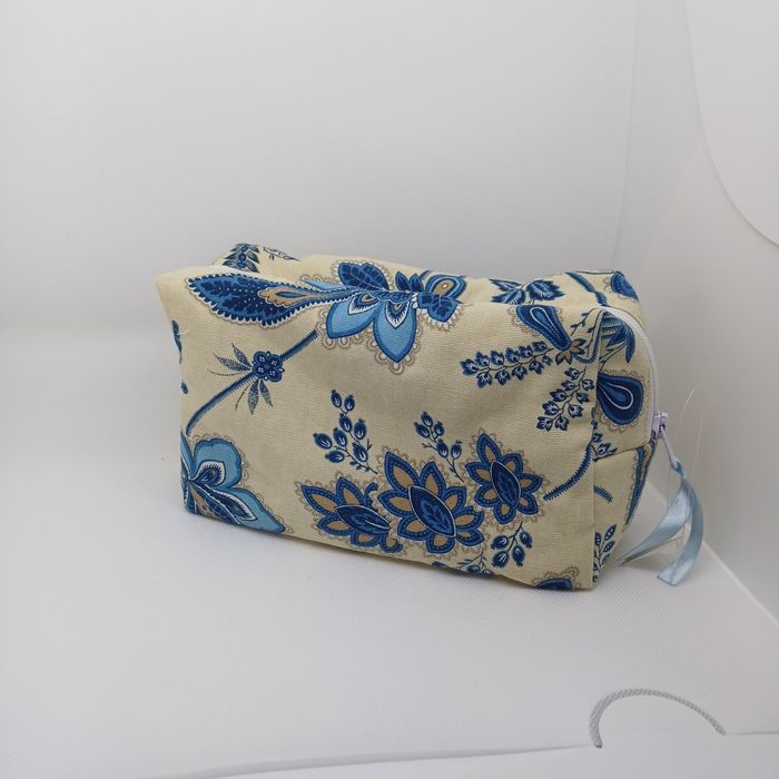 Несесери за ред в чантата