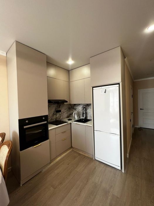 Подселение 1 девушка