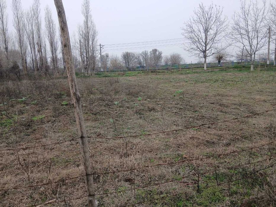 Yer uchastka sotiladi