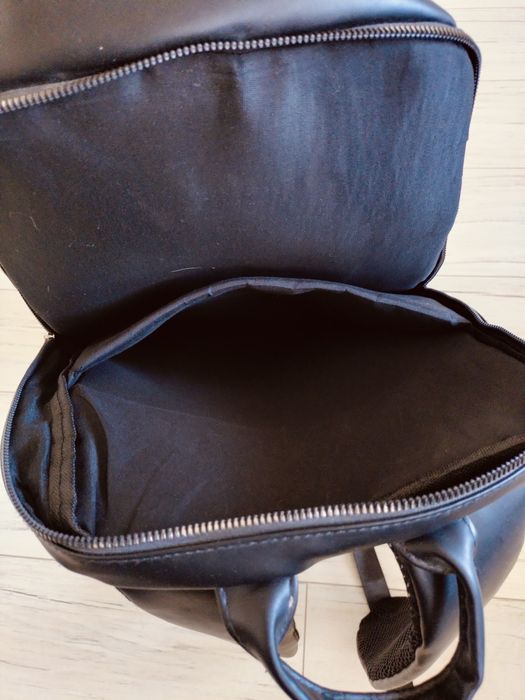 Продам рюкзак эко-кожа