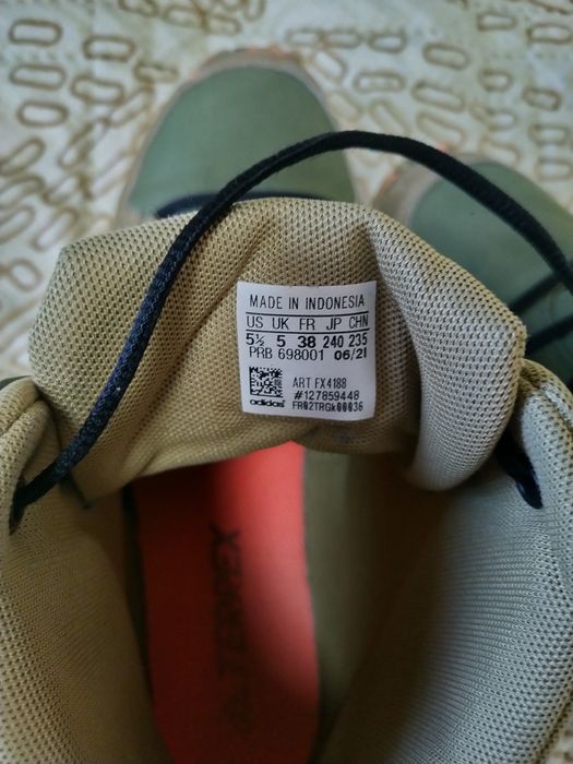 Маратонки Adidas