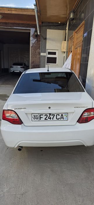 Nexia.2 dons1.6 sotiladi.