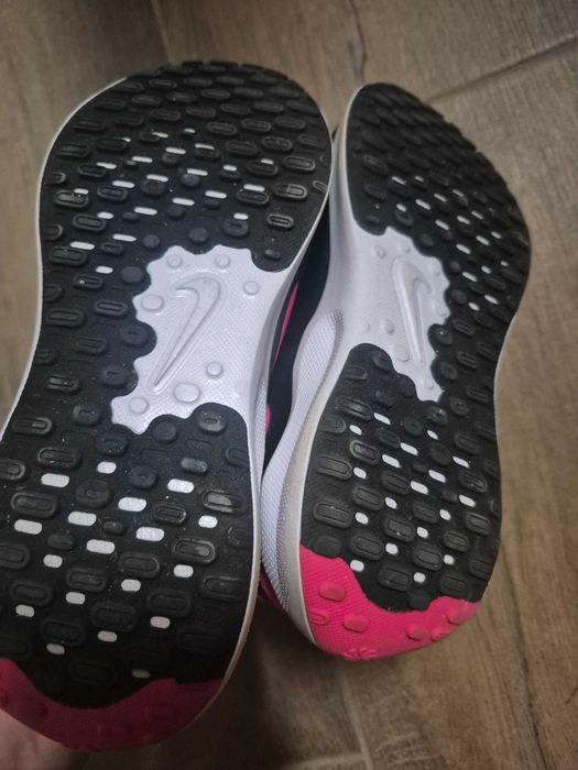 Детски маратонки Nike