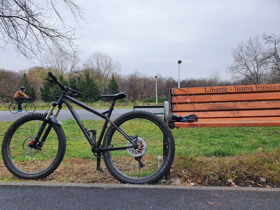 Vand mtb hardtail ns bikes eccentric cromo  marimea M, roti 27.5 in stare perfecta