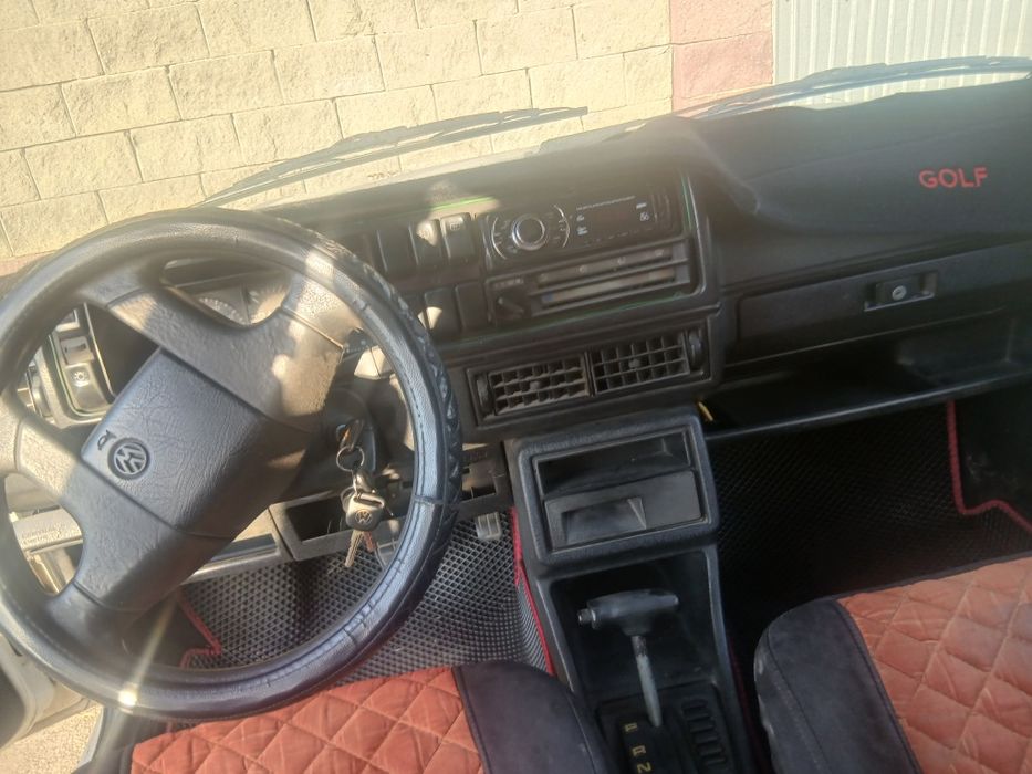 Гольф 2 1991г. 1.8 автомат