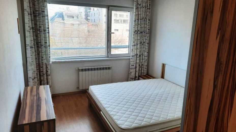 Дава се под наем Двустаен апартамент в София, Витоша - 87 кв.м за 647.19 € - Снимка #3