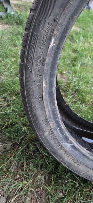 Vand  1 de iarna 225/40 R18  Mazzini