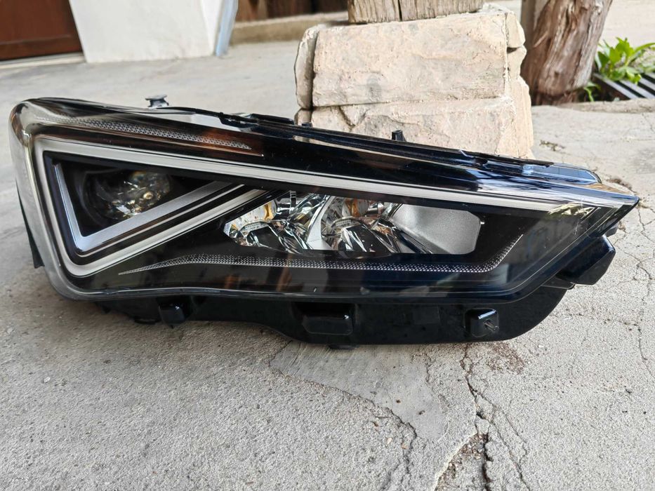 Фар Seat Tarraco LED десен/Фар Seat Leon/Фар Сеат Леон Оригинален