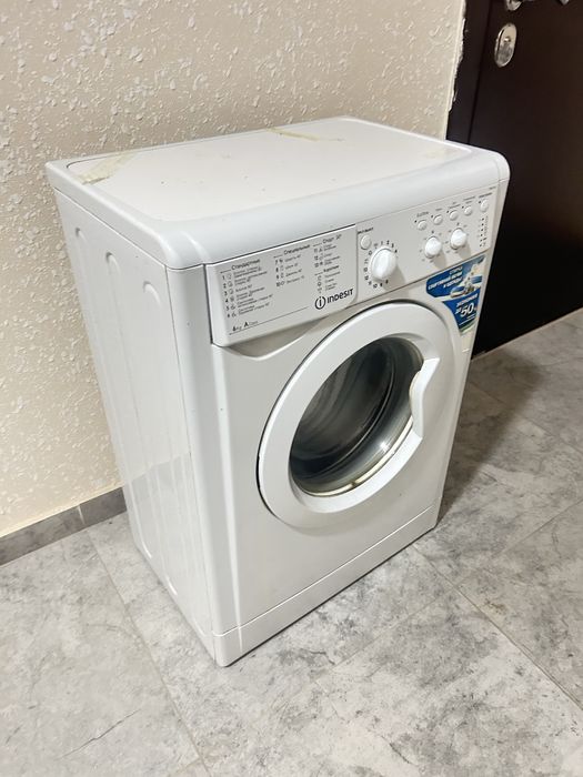 Продам стиральную машину