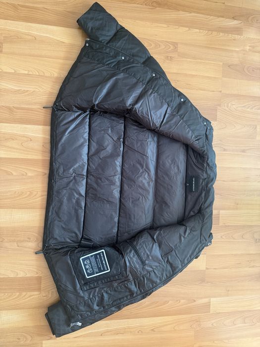 Geaca iarna Emporio Armani marimea M 48