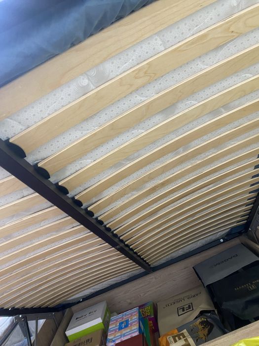 Продам кровать двуспальную